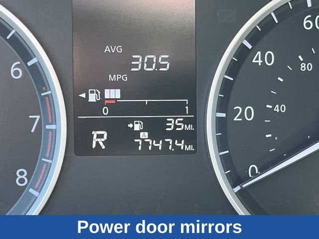 Used 2021 Nissan Kicks S FWD image 40