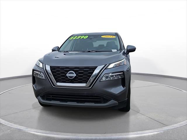 Used 2023 Nissan Rogue SV FWD video 3