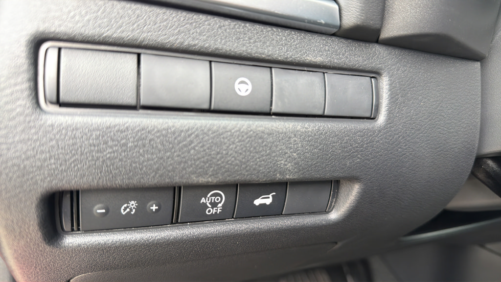 New 2026 Nissan Rogue SV w/ Cold Weather Package AWD/4WD image 21