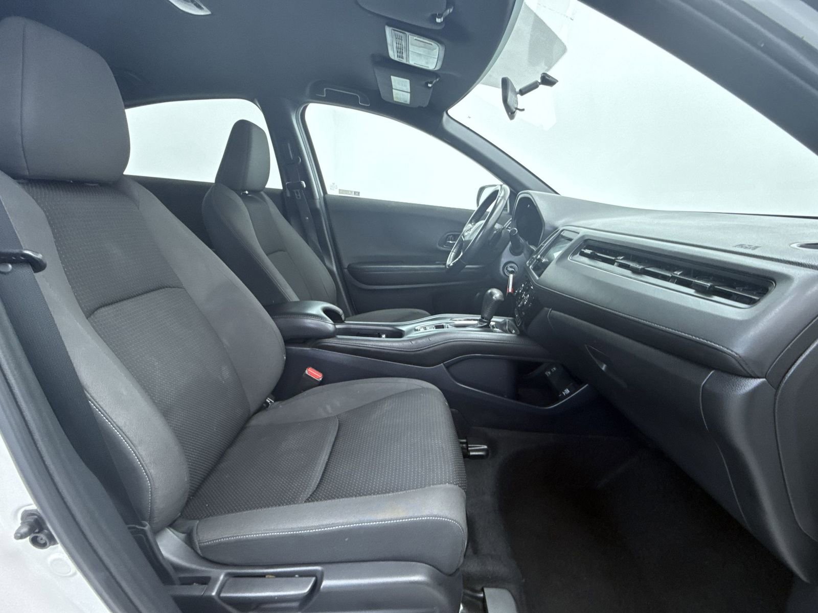 Used 2021 Honda HR-V Sport image 15