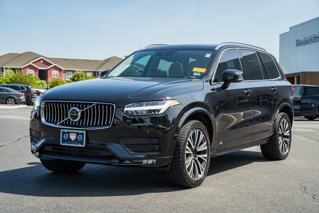 Used 2021 Volvo XC90 T6 Momentum w/ Advanced Package AWD/4WD image 3