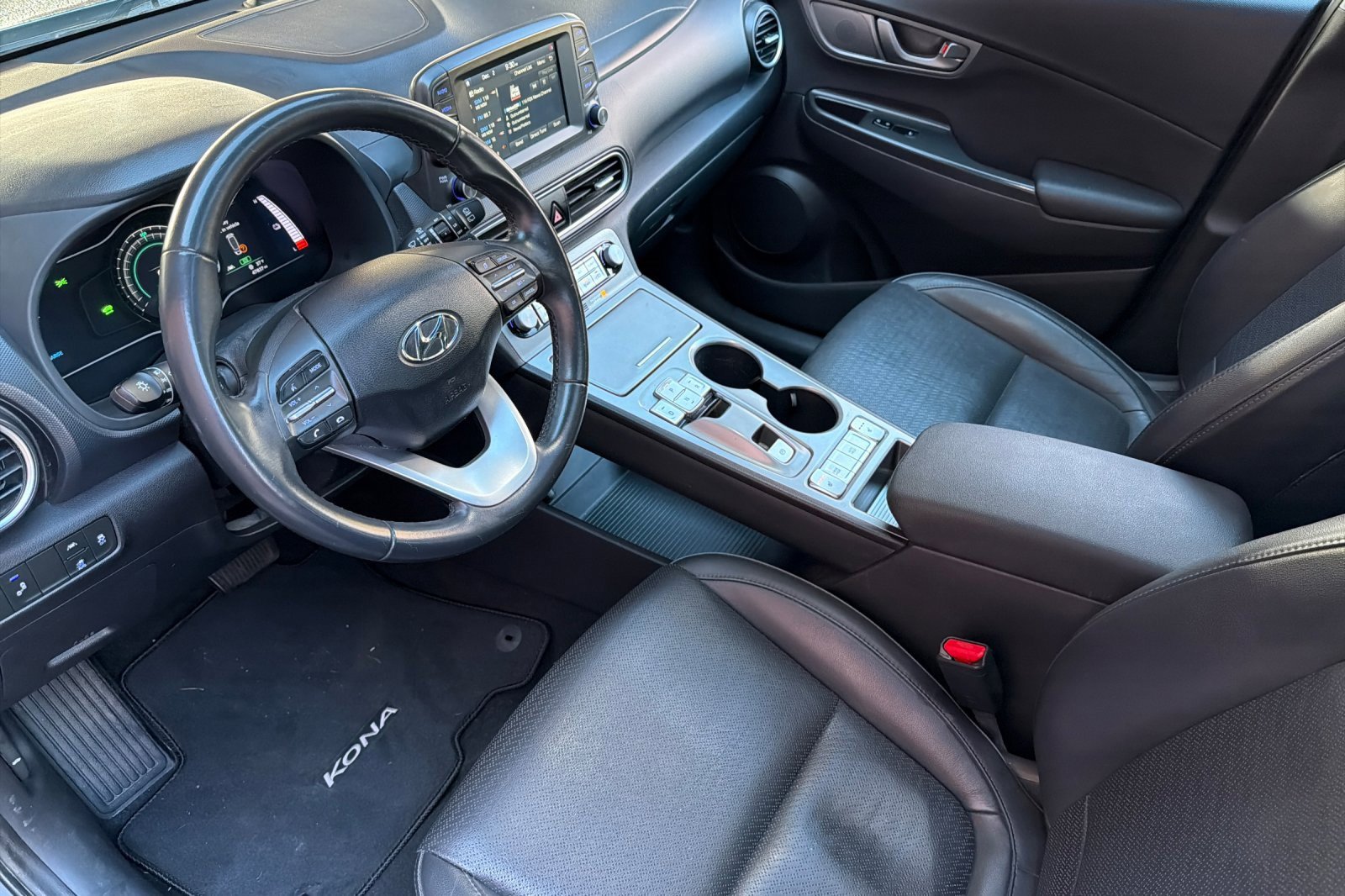 Used 2020 Hyundai Kona Limited image 11