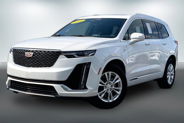 Used 2024 Cadillac XT6 Luxury w/ LPO, Floor Liner Package AWD/4WD image 12