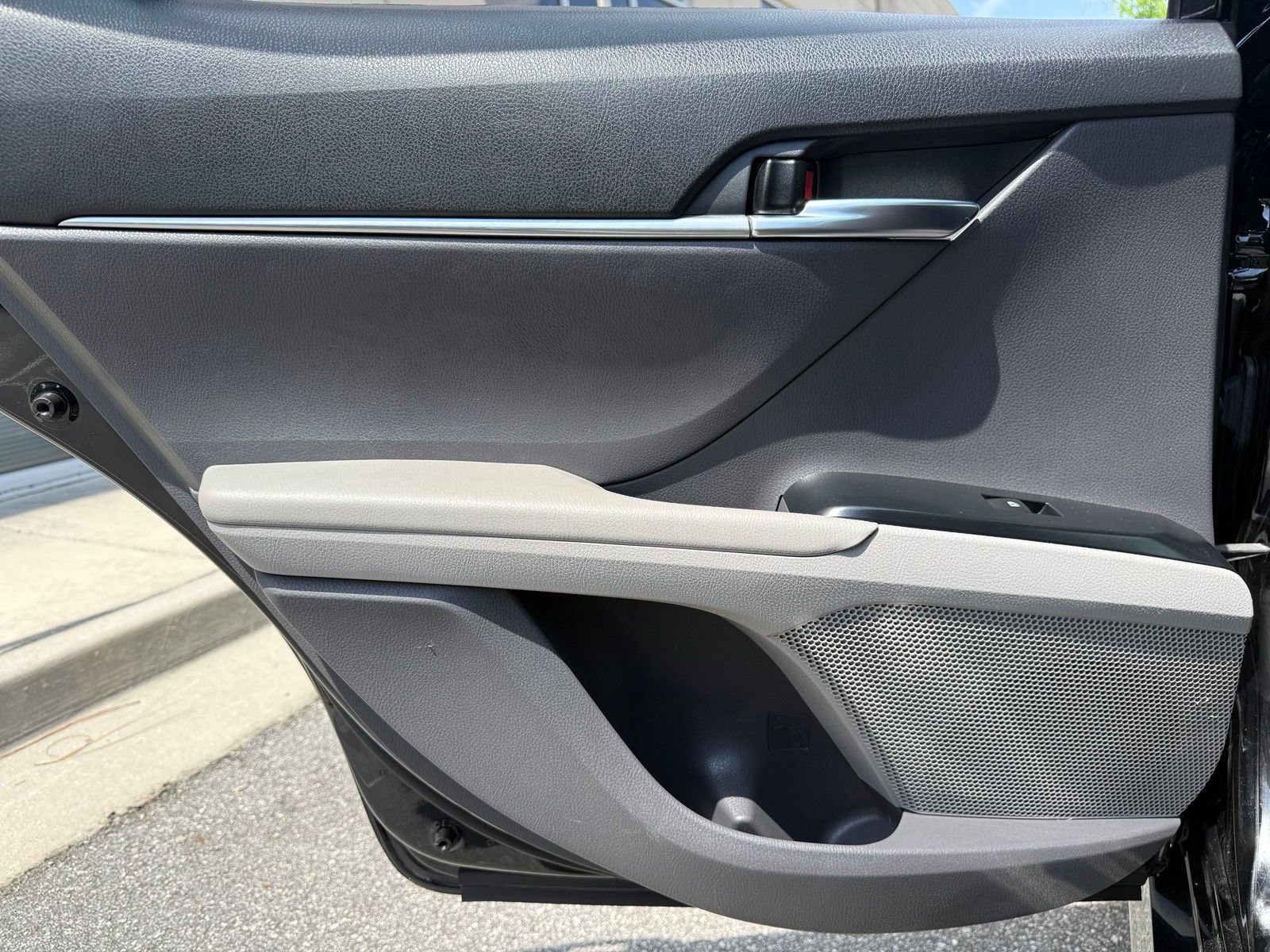 Used 2018 Toyota Camry LE FWD image 44