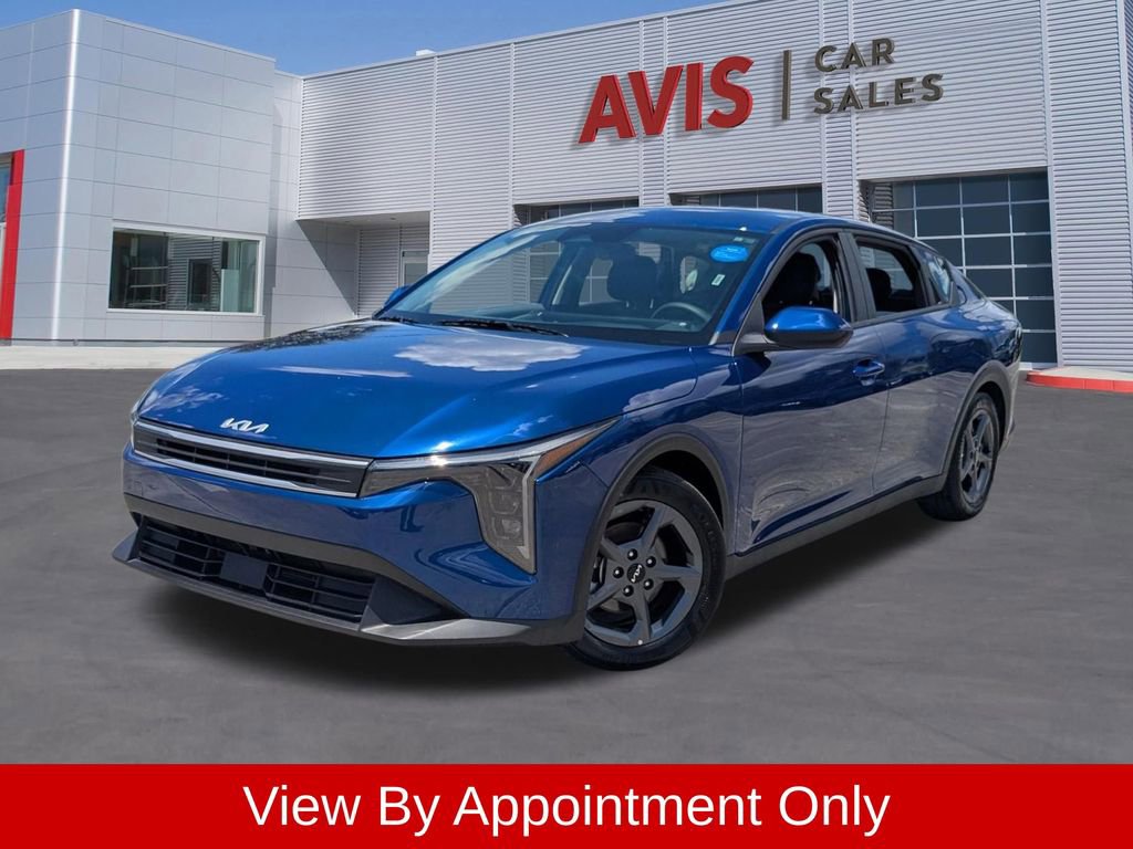 Used 2025 Kia K4 FWD image 1