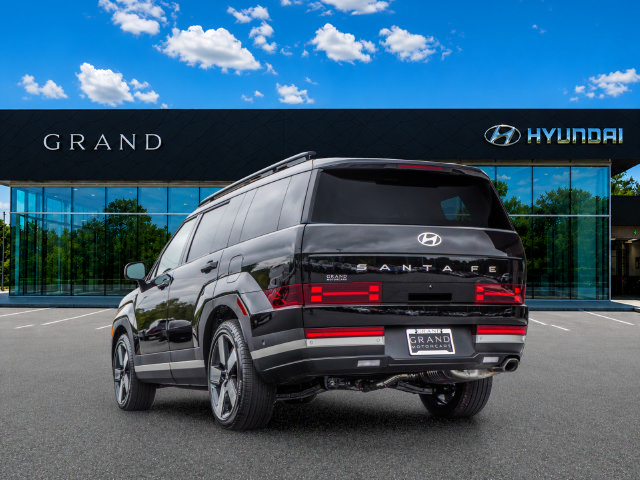 New 2027 Hyundai Santa Fe Limited FWD image 4