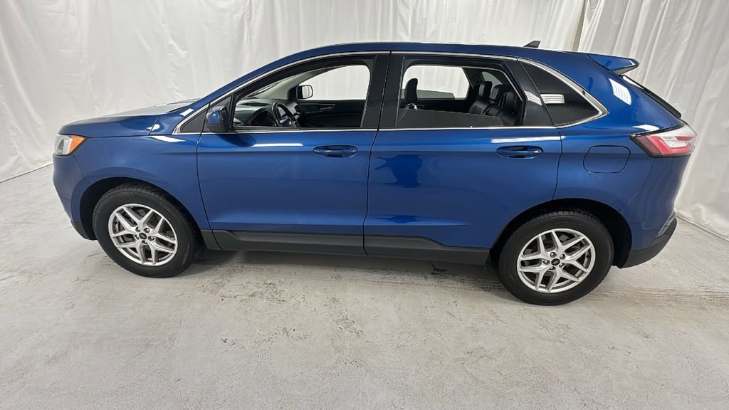 Used 2023 Ford Edge SEL image 6
