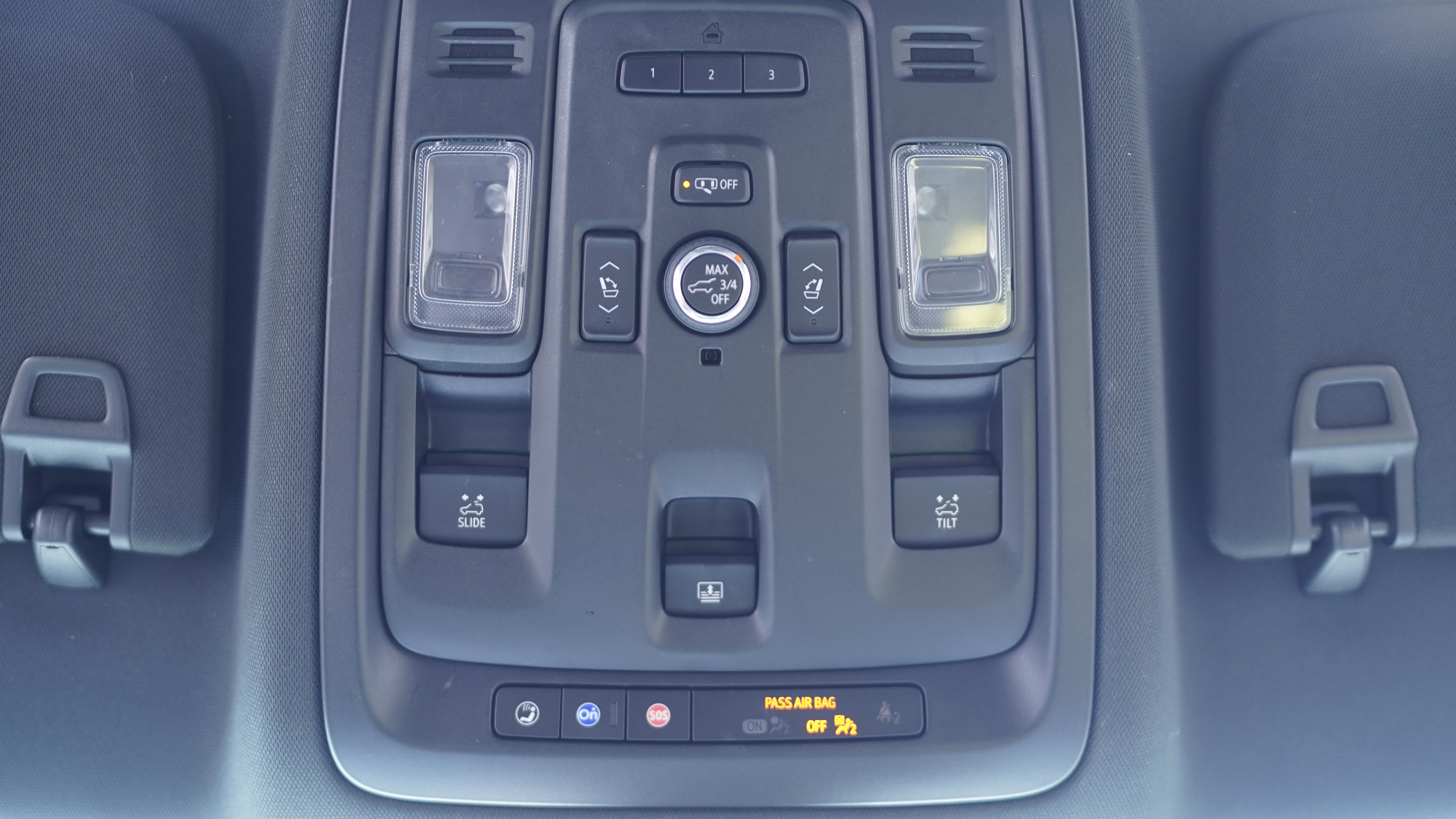 Used 2022 Chevrolet Tahoe LT w/ Luxury Package RWD image 23