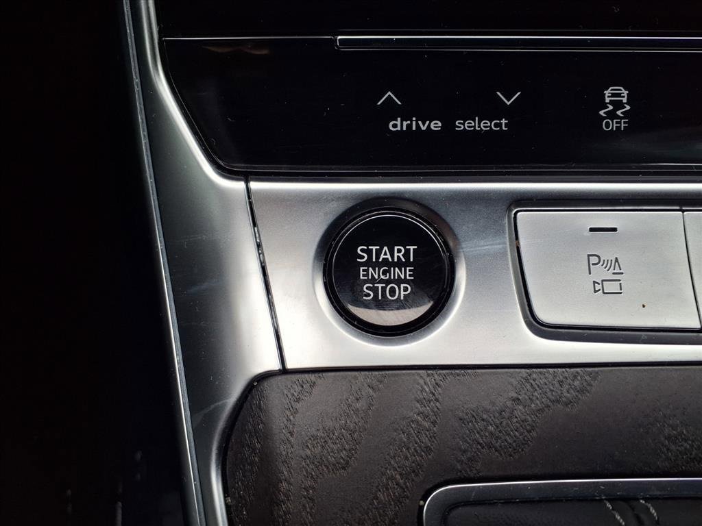 Used 2023 Audi A6 3.0T Prestige image 21