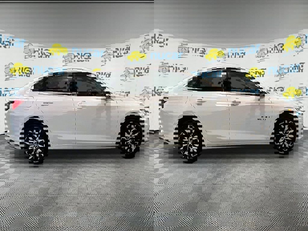 Used 2025 Chevrolet Malibu RS image 9