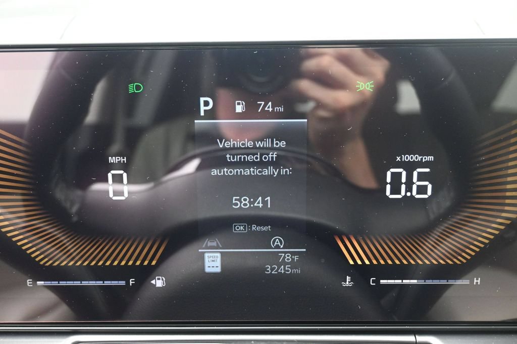 Used 2025 Kia Sorento S FWD image 10