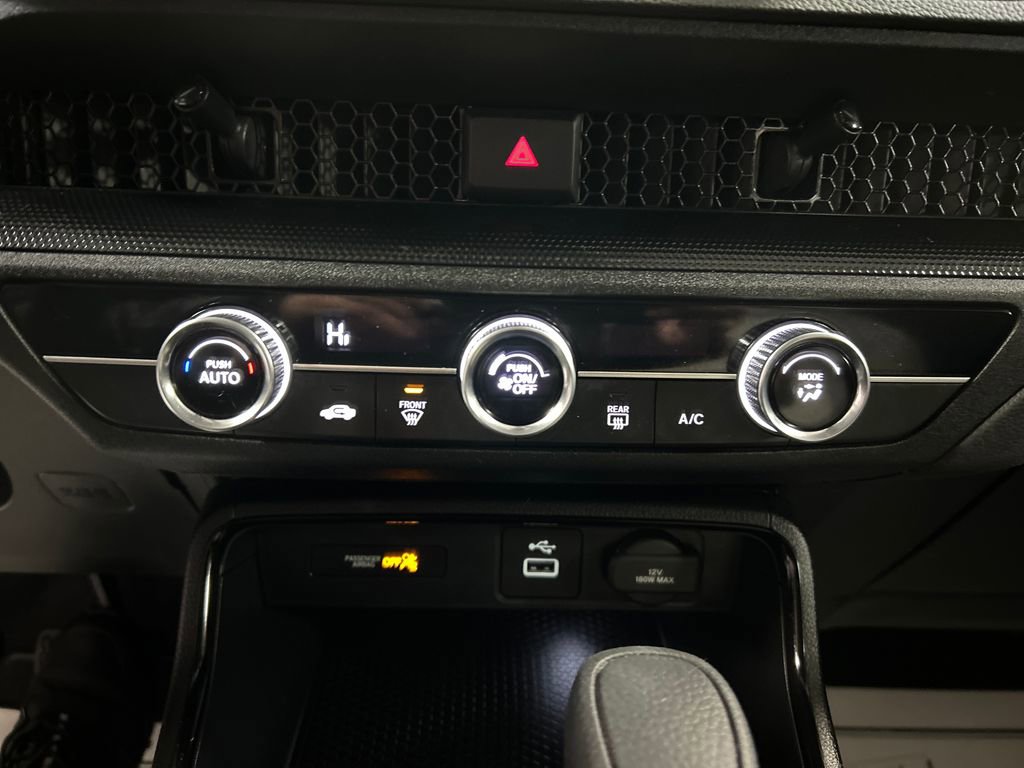 Used 2024 Honda CR-V LX image 17