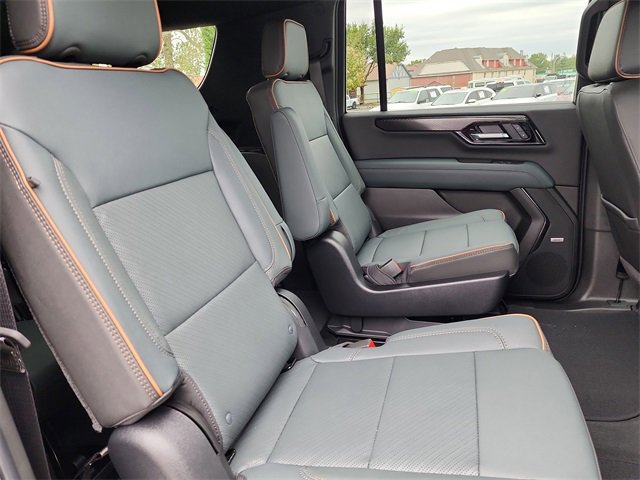 New 2026 GMC Yukon XL AT4 image 19