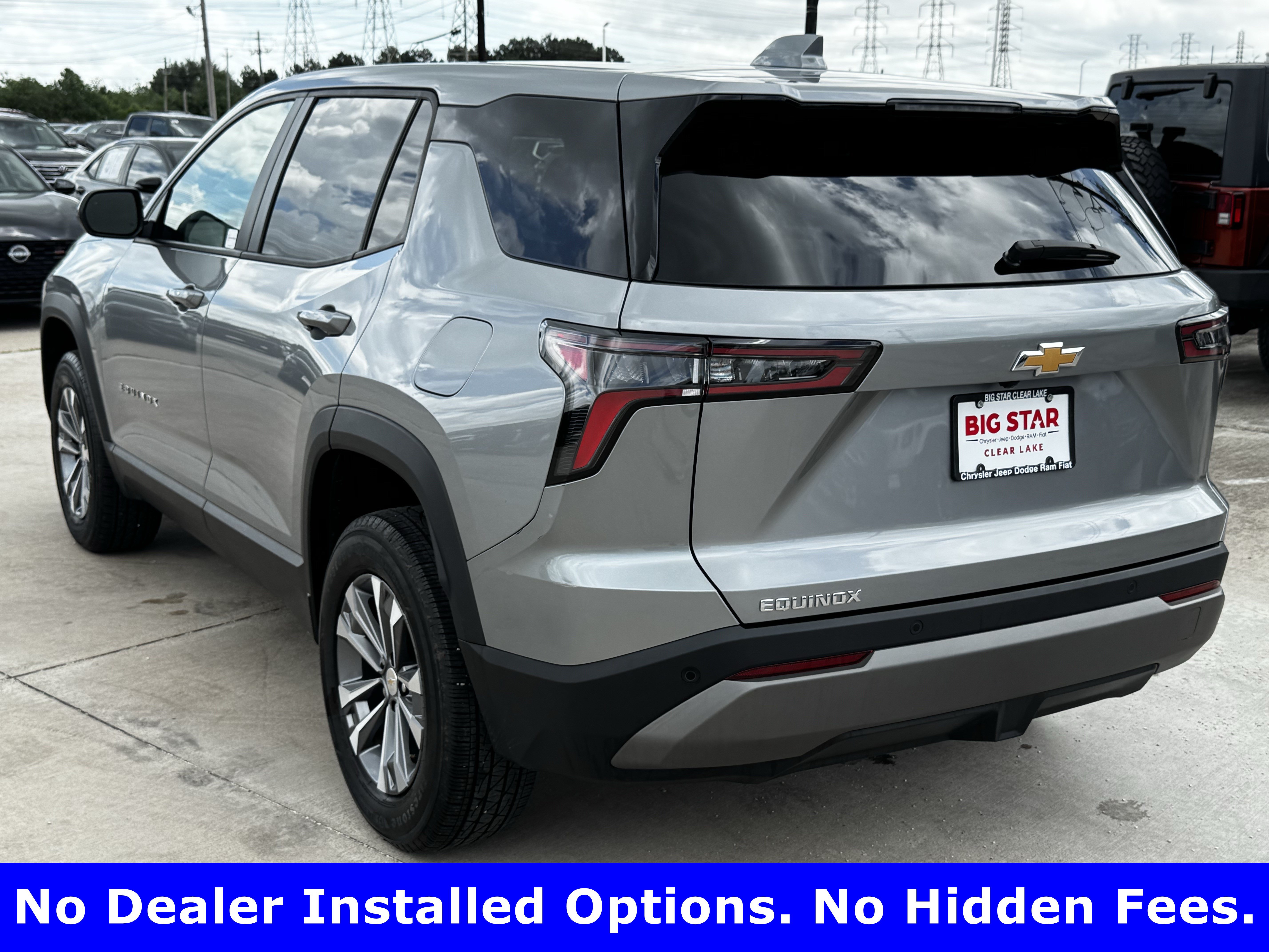 Used 2026 Chevrolet Equinox LT FWD image 9