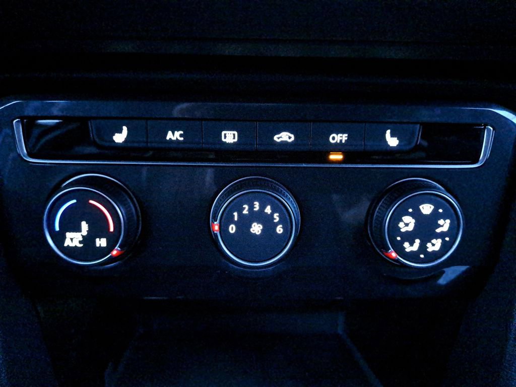 Used 2023 Volkswagen Tiguan S image 22