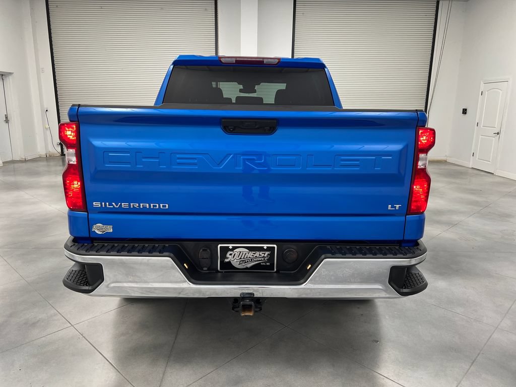 Used 2025 Chevrolet Silverado 1500 LT AWD/4WD image 8