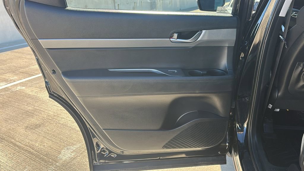 Used 2022 Hyundai Palisade SEL w/ Cargo Package image 32