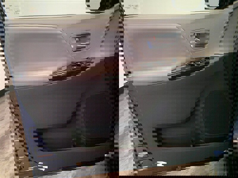 Used 2017 Toyota Sienna XLE image 36