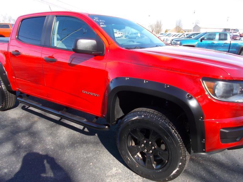 Used 2020 Chevrolet Colorado W/T RWD image 11