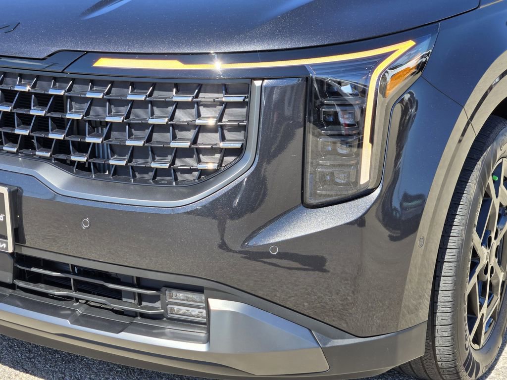 Certified 2026 Kia Carnival SX Prestige image 7