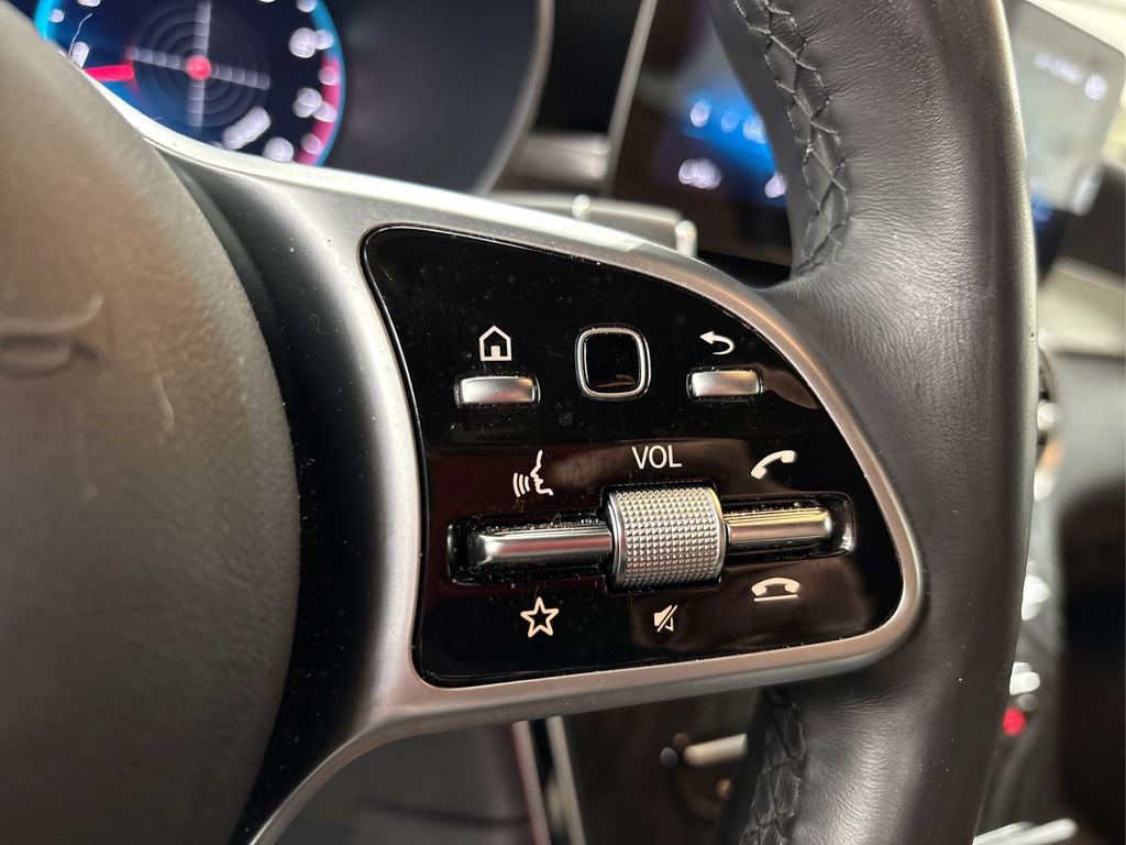 Used 2022 Mercedes-Benz GLC 300 4MATIC image 31