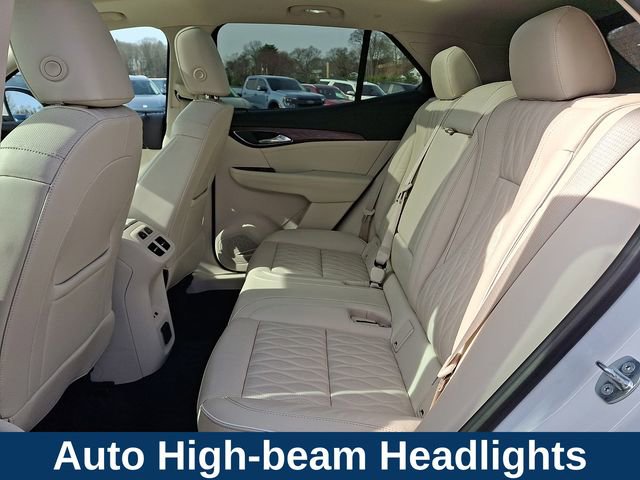 Used 2021 Buick Envision Avenir w/ Technology Package II image 19