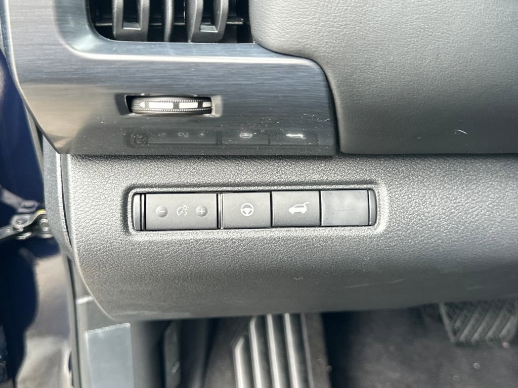New 2026 Nissan Pathfinder SL AWD/4WD image 12