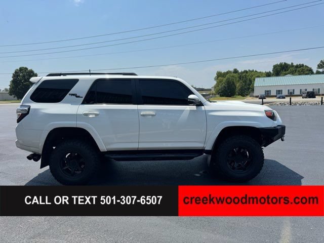 Used 2022 Toyota 4Runner TRD Off-Road Premium AWD/4WD image 7
