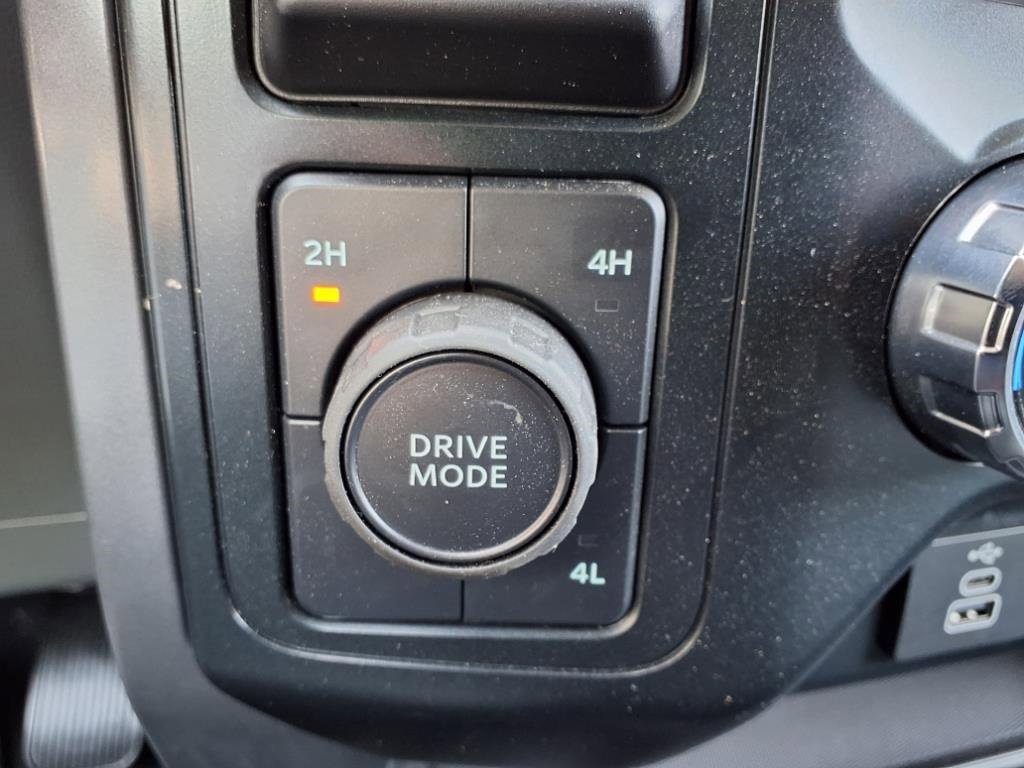 Used 2025 Ford F150 XLT w/ Equipment Group 301A Standard image 16