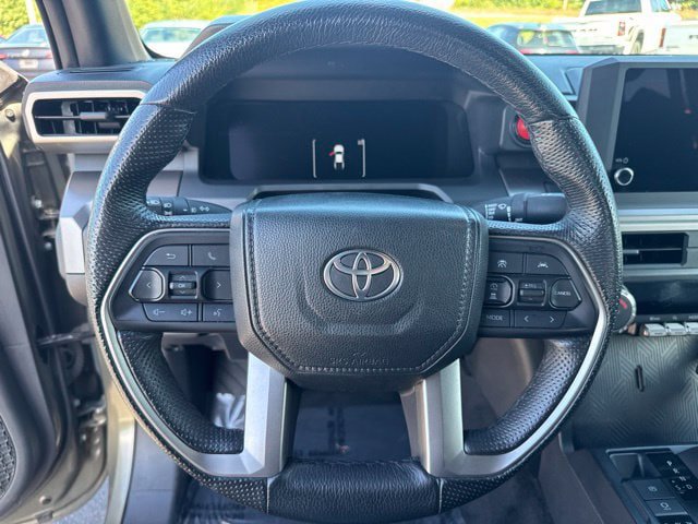 Used 2024 Toyota Tacoma TRD Off-Road AWD/4WD image 22