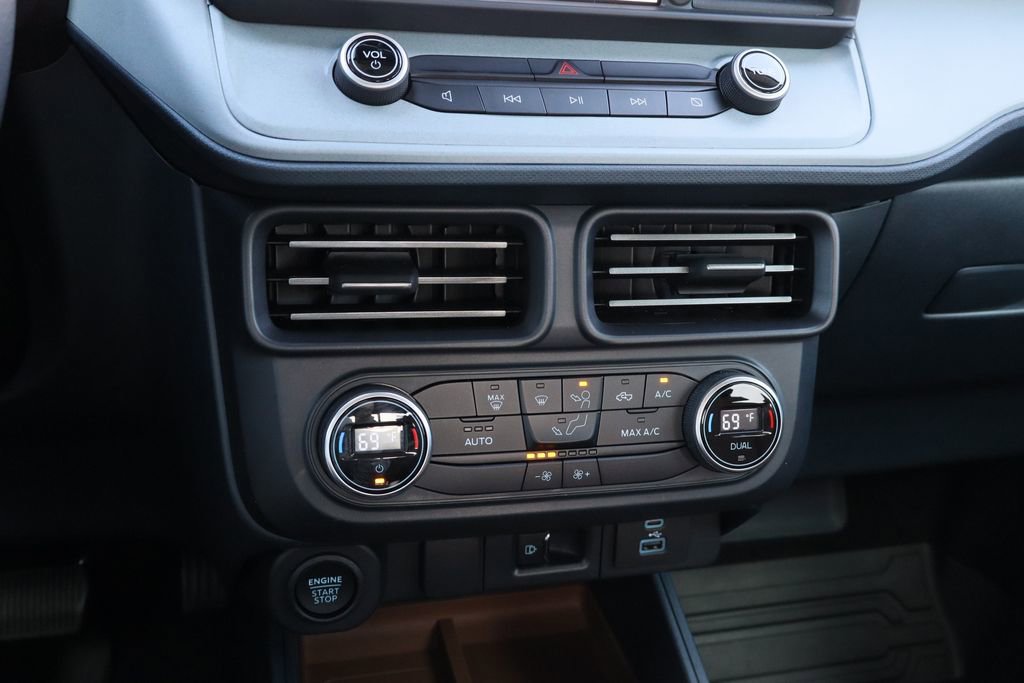 Used 2022 Ford Maverick Lariat w/ Equipment Group 500A Standard image 15