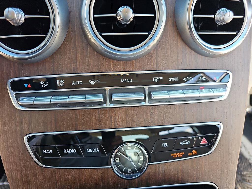 Used 2021 Mercedes-Benz C 300 Sedan image 21