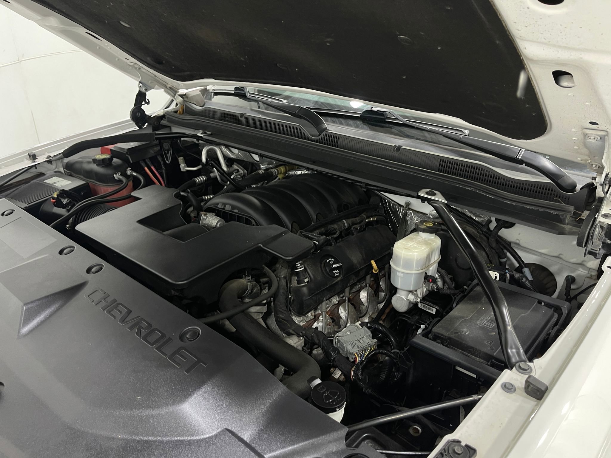 Used 2018 Chevrolet Suburban LT image 22