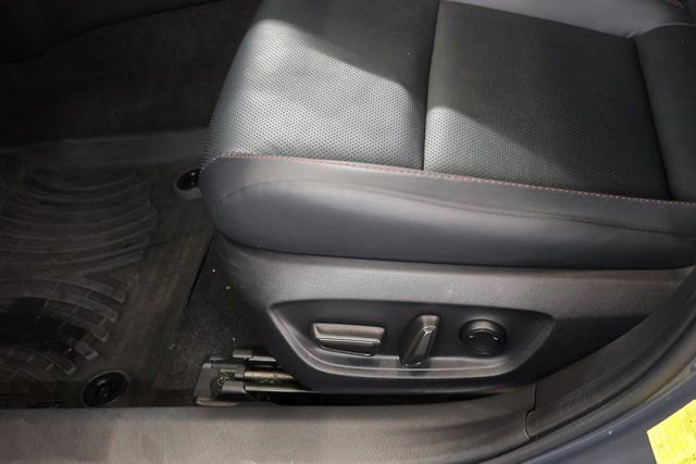 Used 2023 Toyota Prius Prime Premium image 12