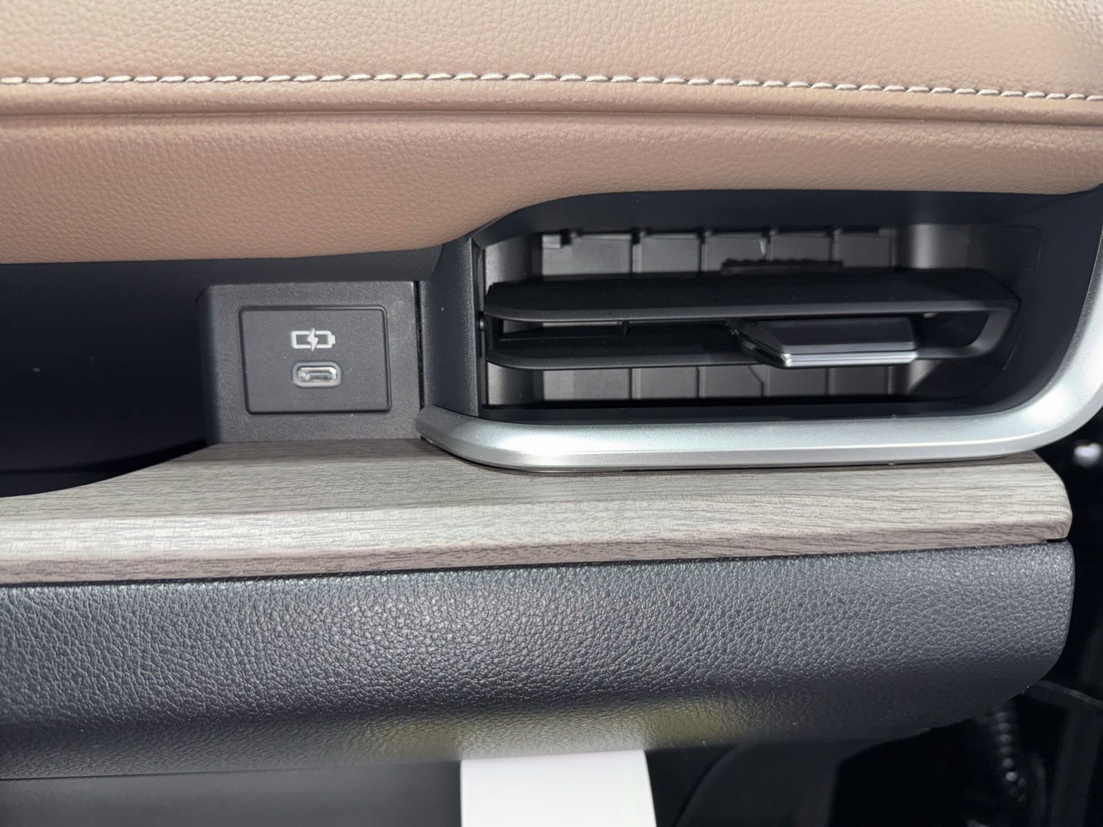 New 2026 Toyota Grand Highlander Platinum image 14