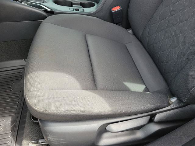 Used 2024 Toyota Corolla LE FWD image 4