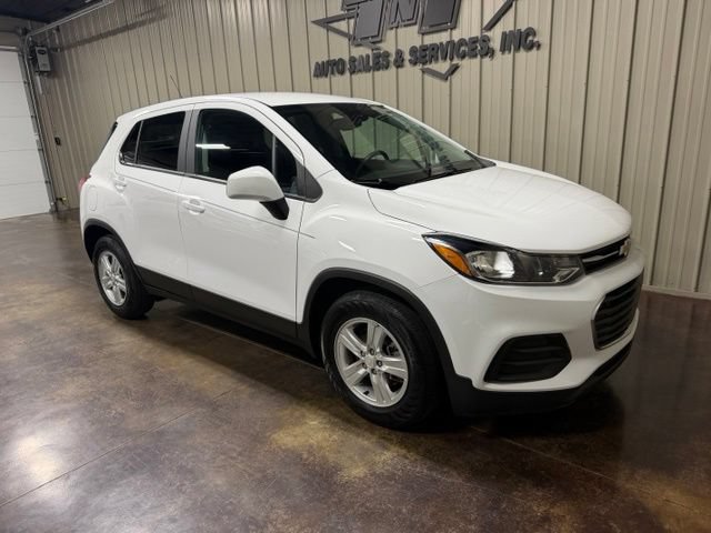 Used 2020 Chevrolet Trax LS w/ Tint and Cruise Package FWD image 5