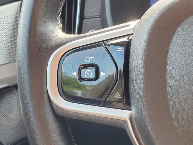Certified 2025 Volvo XC90 B6 Ultra w/ Protection Package AWD/4WD image 20
