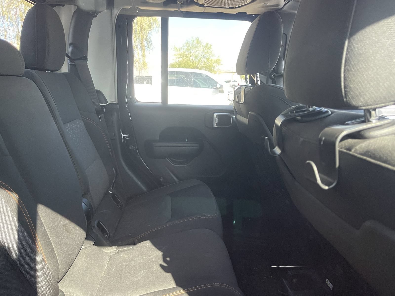 Used 2021 Jeep Gladiator Mojave w/ Safety Group AWD/4WD image 6