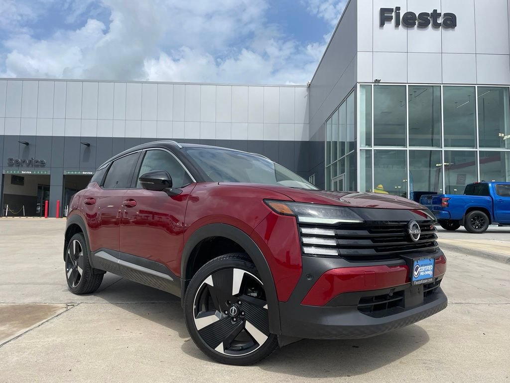 Certified 2025 Nissan Kicks SR FWD image 1