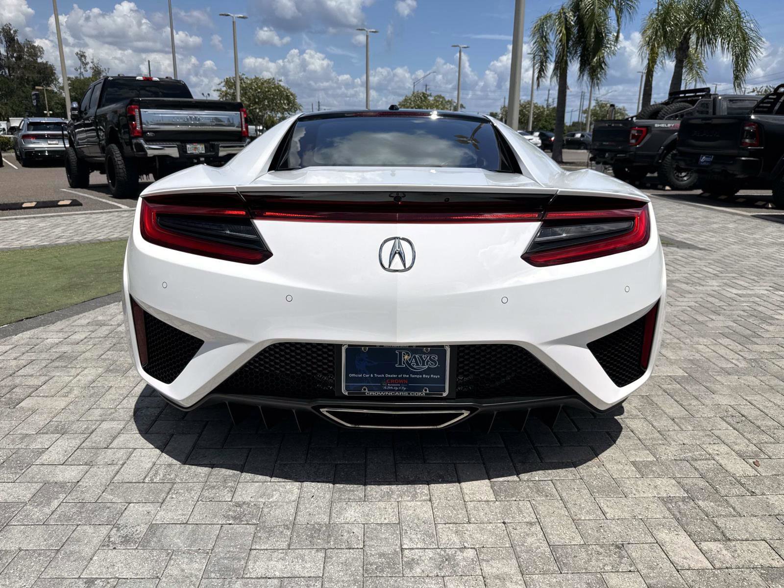 Used 2017 Acura NSX AWD/4WD image 10