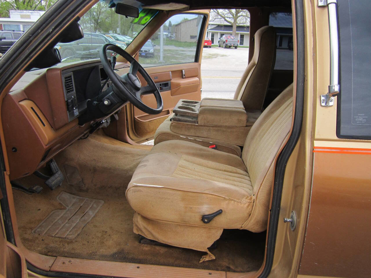 Used 1989 Chevrolet Silverado 3500 2WD Extended Cab image 34