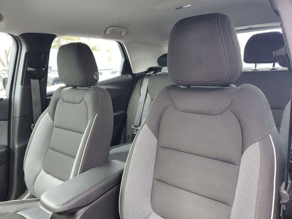 Used 2023 Chevrolet TrailBlazer LS image 6