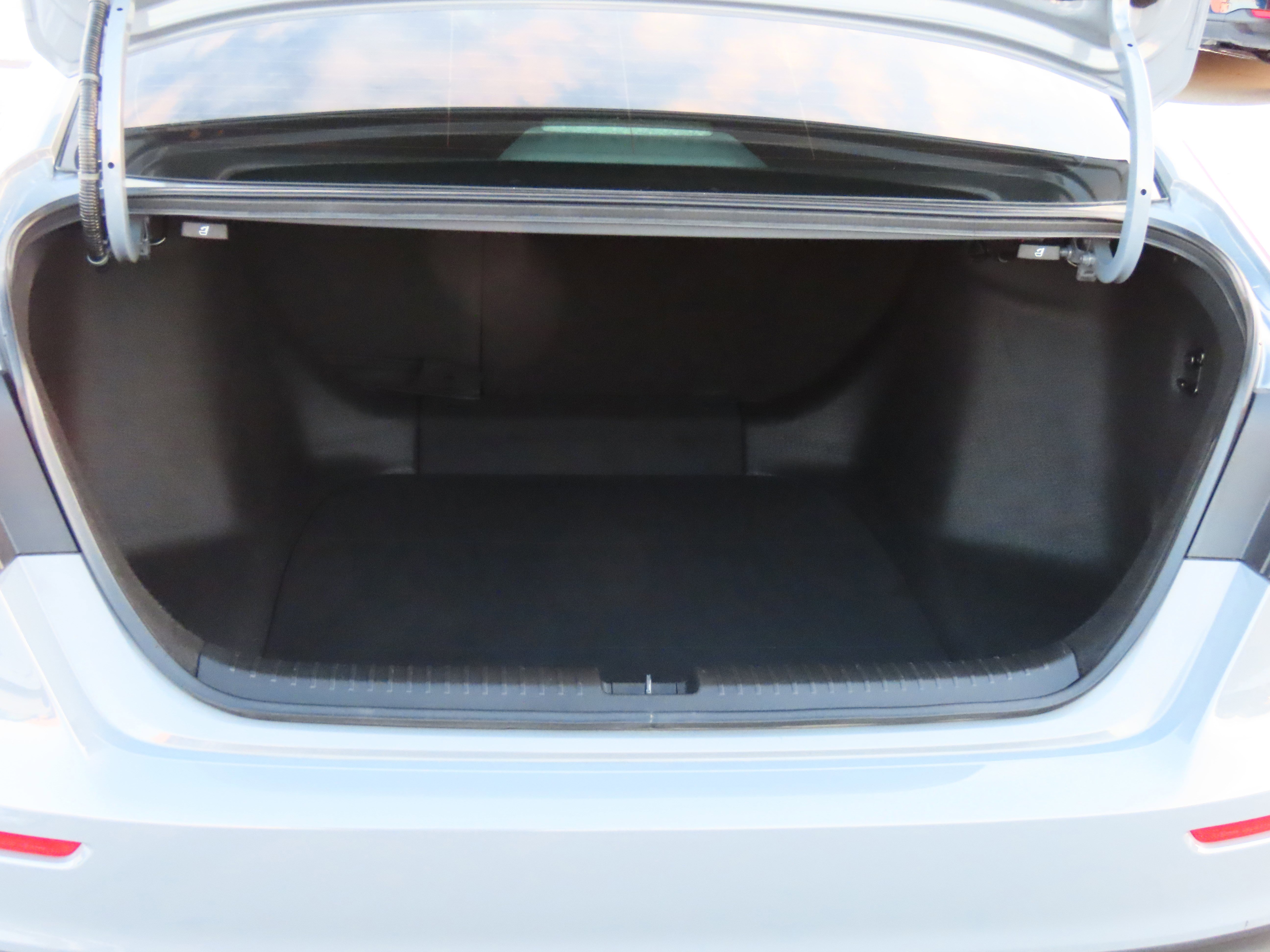 Used 2023 Honda Accord Sport image 18