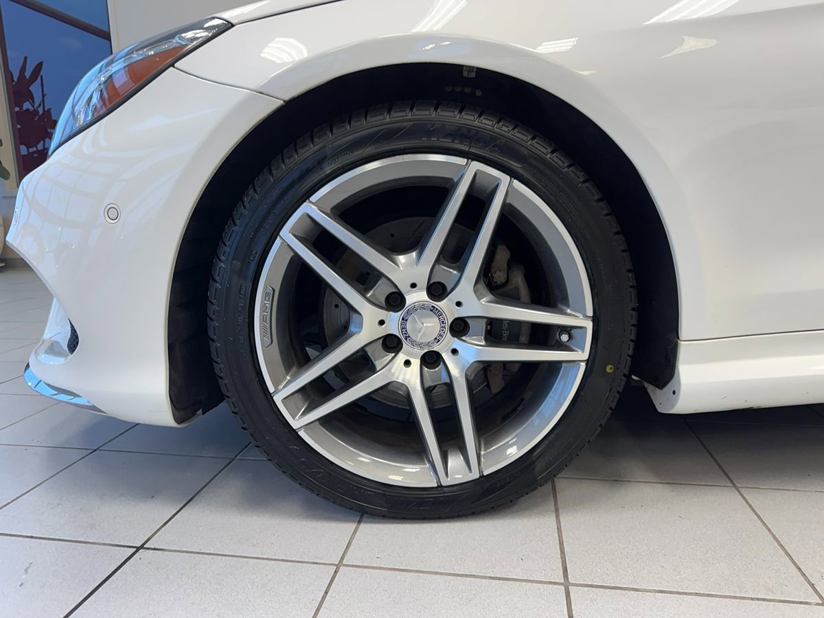 Used 2017 Mercedes-Benz E 400 4MATIC Coupe image 60