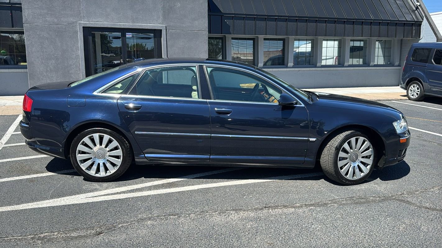 Used 2005 Audi A8 4.2 AWD/4WD image 2