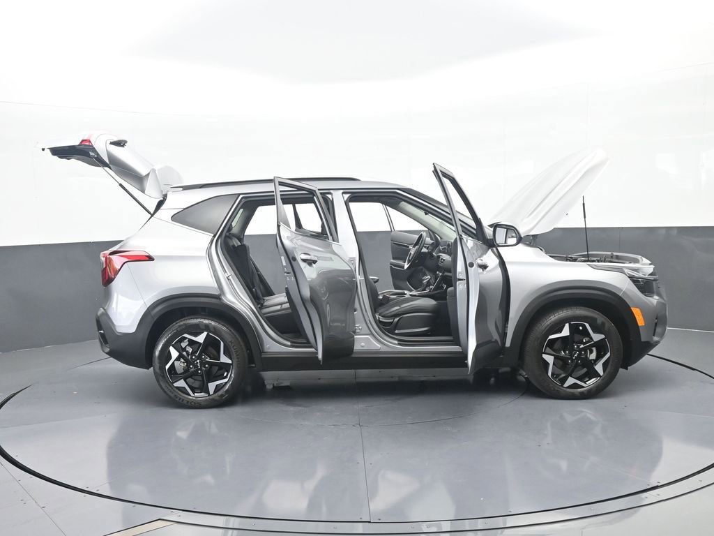Used 2025 Kia Seltos EX w/ EX Sunroof Package FWD image 69