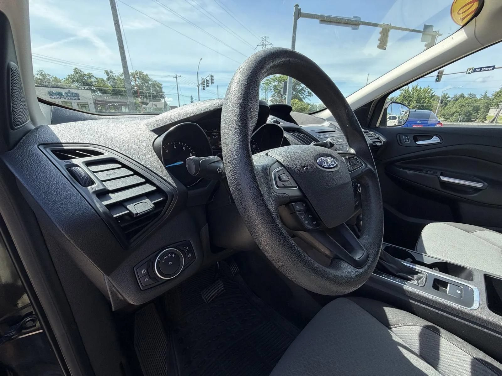 Used 2018 Ford Escape SE AWD/4WD image 11