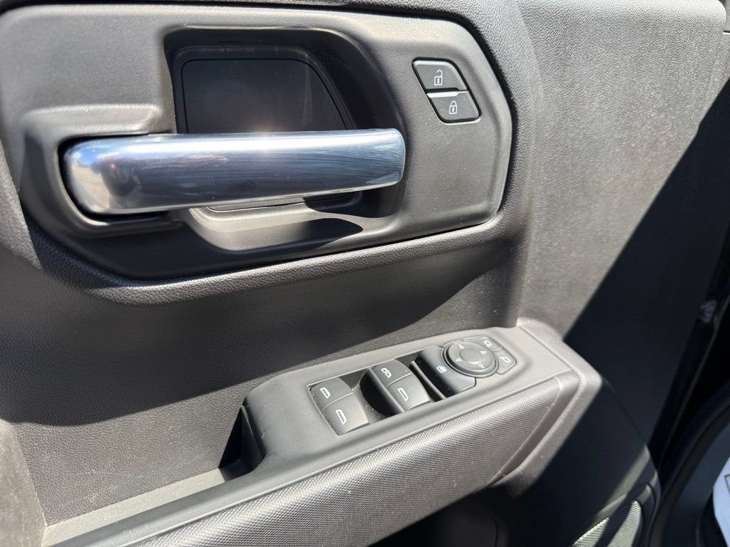 Used 2024 Chevrolet Silverado 1500 Custom AWD/4WD image 9