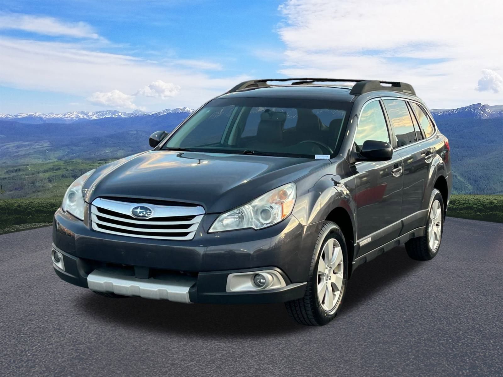 Used 2011 Subaru Outback 2.5i Limited image 1